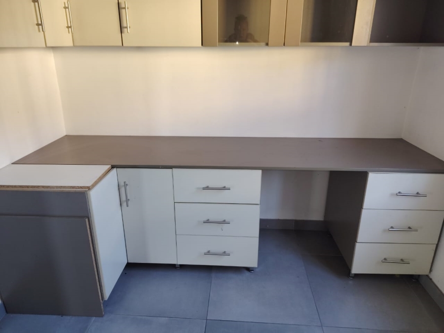 4 Bedroom Property for Sale in Cinderella Gauteng