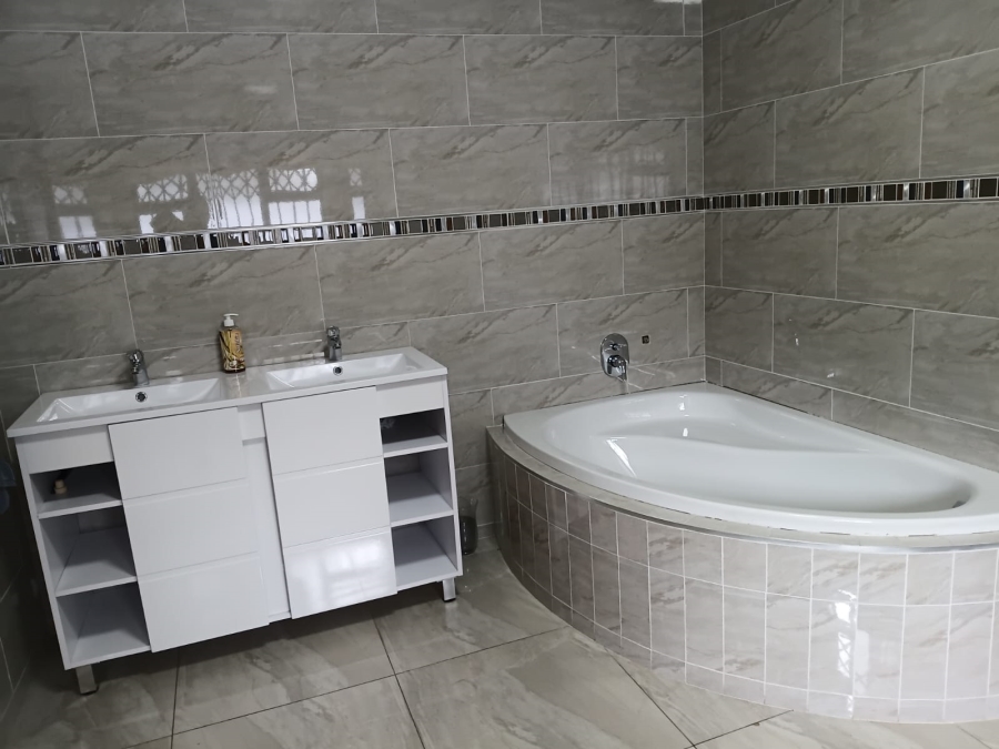 3 Bedroom Property for Sale in Dalview Gauteng