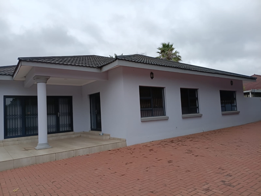 3 Bedroom Property for Sale in Dalview Gauteng