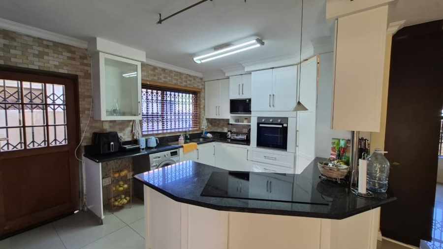 To Let 5 Bedroom Property for Rent in Eden Glen Gauteng