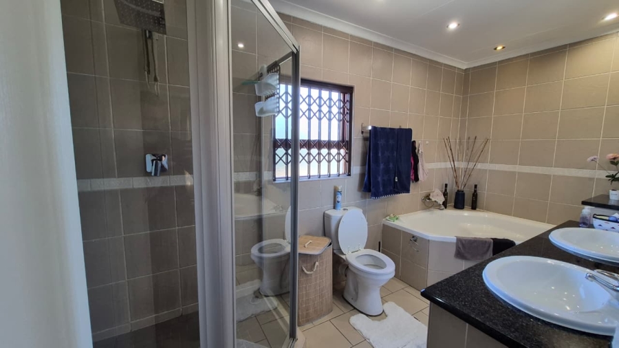 To Let 5 Bedroom Property for Rent in Eden Glen Gauteng