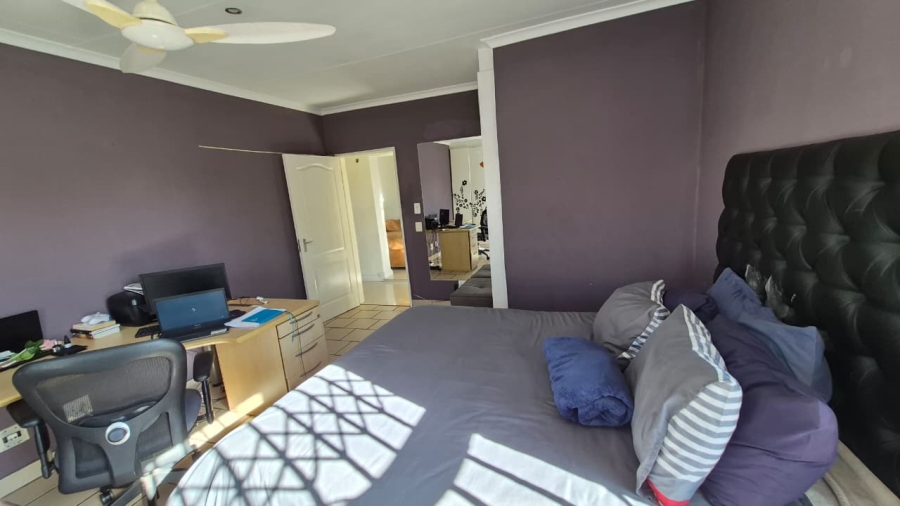 To Let 5 Bedroom Property for Rent in Eden Glen Gauteng