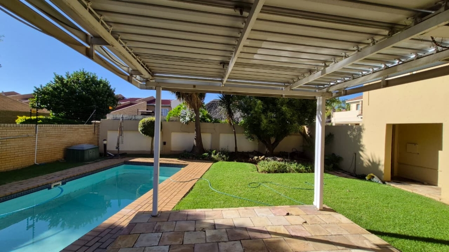 To Let 5 Bedroom Property for Rent in Eden Glen Gauteng