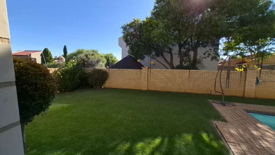 To Let 5 Bedroom Property for Rent in Eden Glen Gauteng