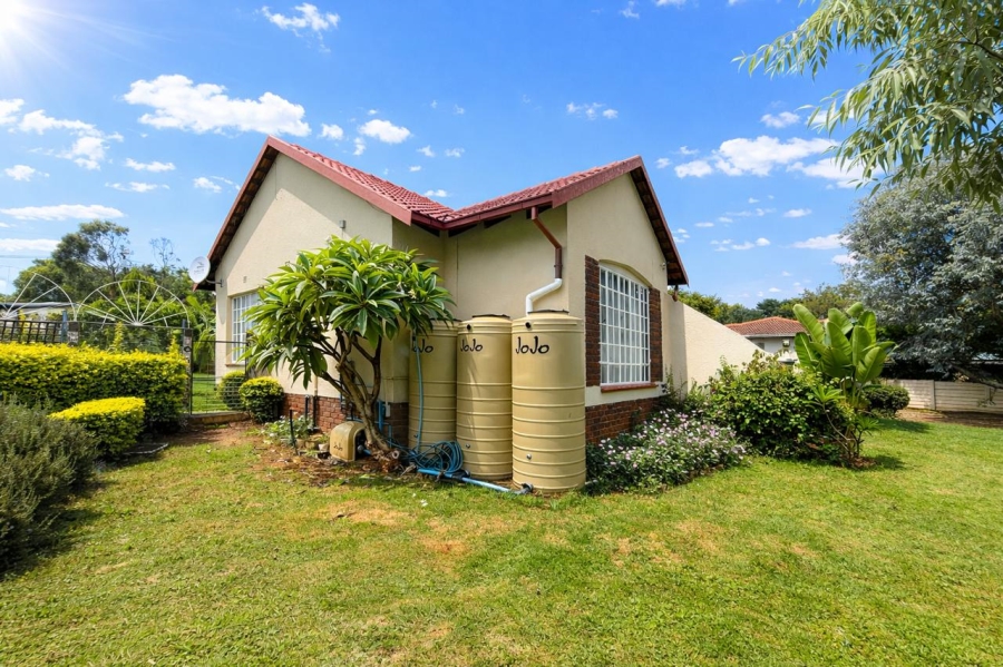 To Let 3 Bedroom Property for Rent in Noordwyk Gauteng