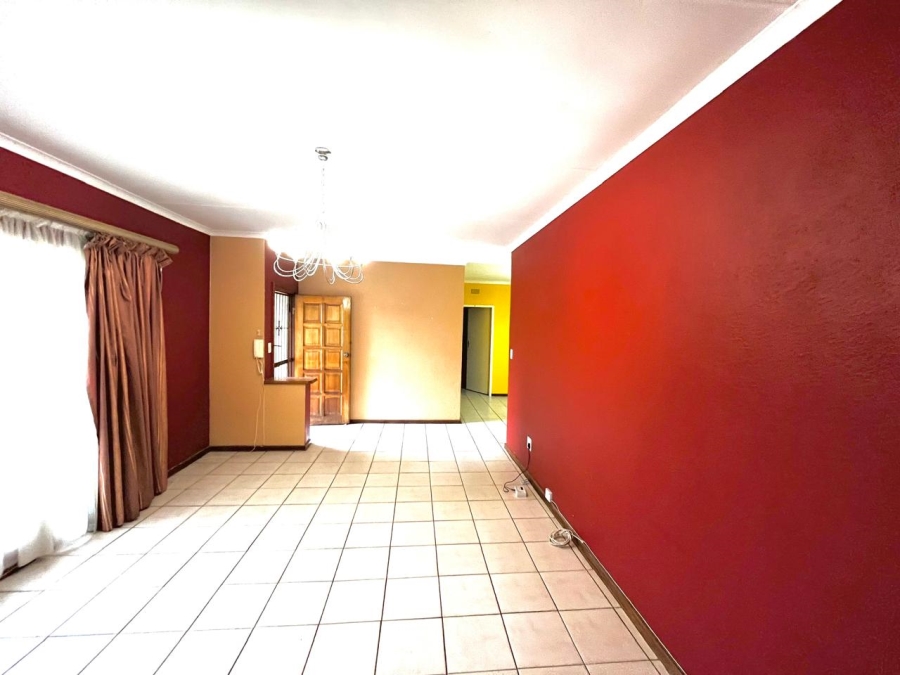 To Let 3 Bedroom Property for Rent in Noordwyk Gauteng