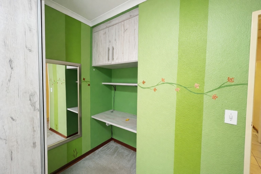 To Let 3 Bedroom Property for Rent in Noordwyk Gauteng