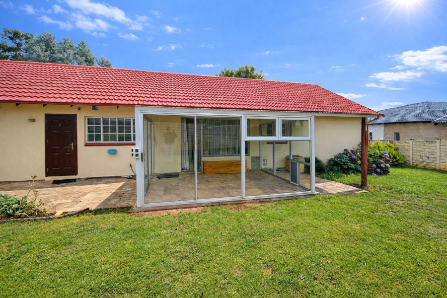 To Let 3 Bedroom Property for Rent in Noordwyk Gauteng