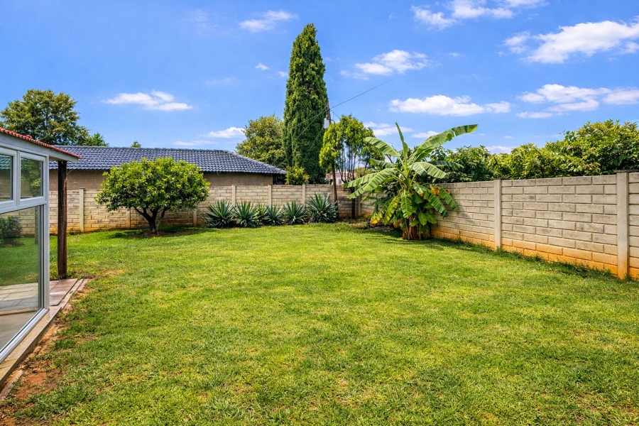 To Let 3 Bedroom Property for Rent in Noordwyk Gauteng