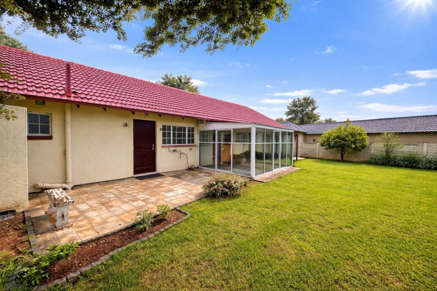 To Let 3 Bedroom Property for Rent in Noordwyk Gauteng