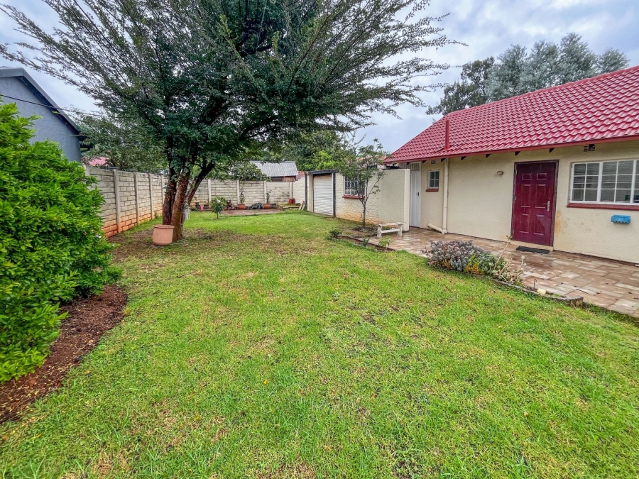 To Let 3 Bedroom Property for Rent in Noordwyk Gauteng