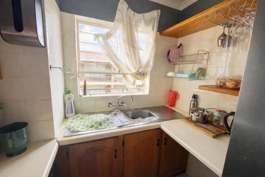 To Let 2 Bedroom Property for Rent in Ferndale Gauteng