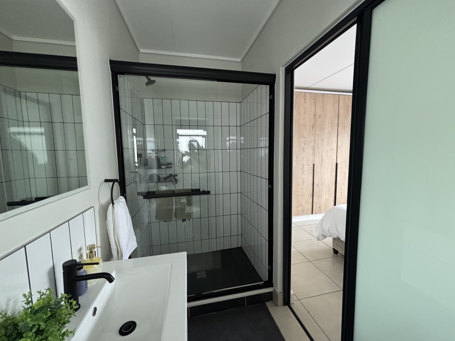 2 Bedroom Property for Sale in Linbro Park Gauteng