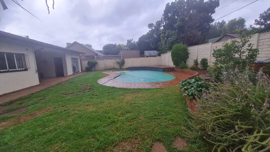 To Let 3 Bedroom Property for Rent in Highway Gardens Gauteng