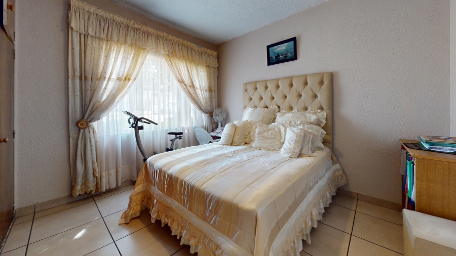 2 Bedroom Property for Sale in Elsburg Gauteng