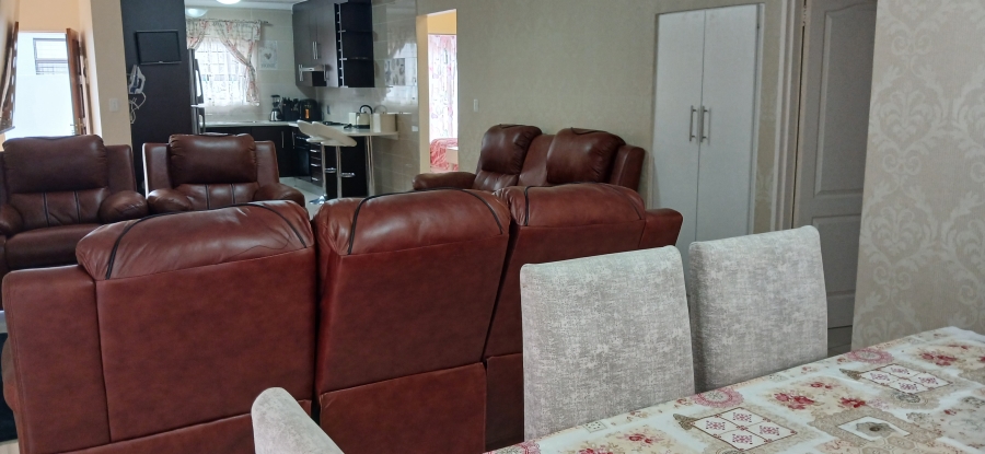 3 Bedroom Property for Sale in Parkrand Gauteng