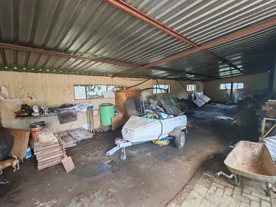 10 Bedroom Property for Sale in Kameeldrift West Gauteng