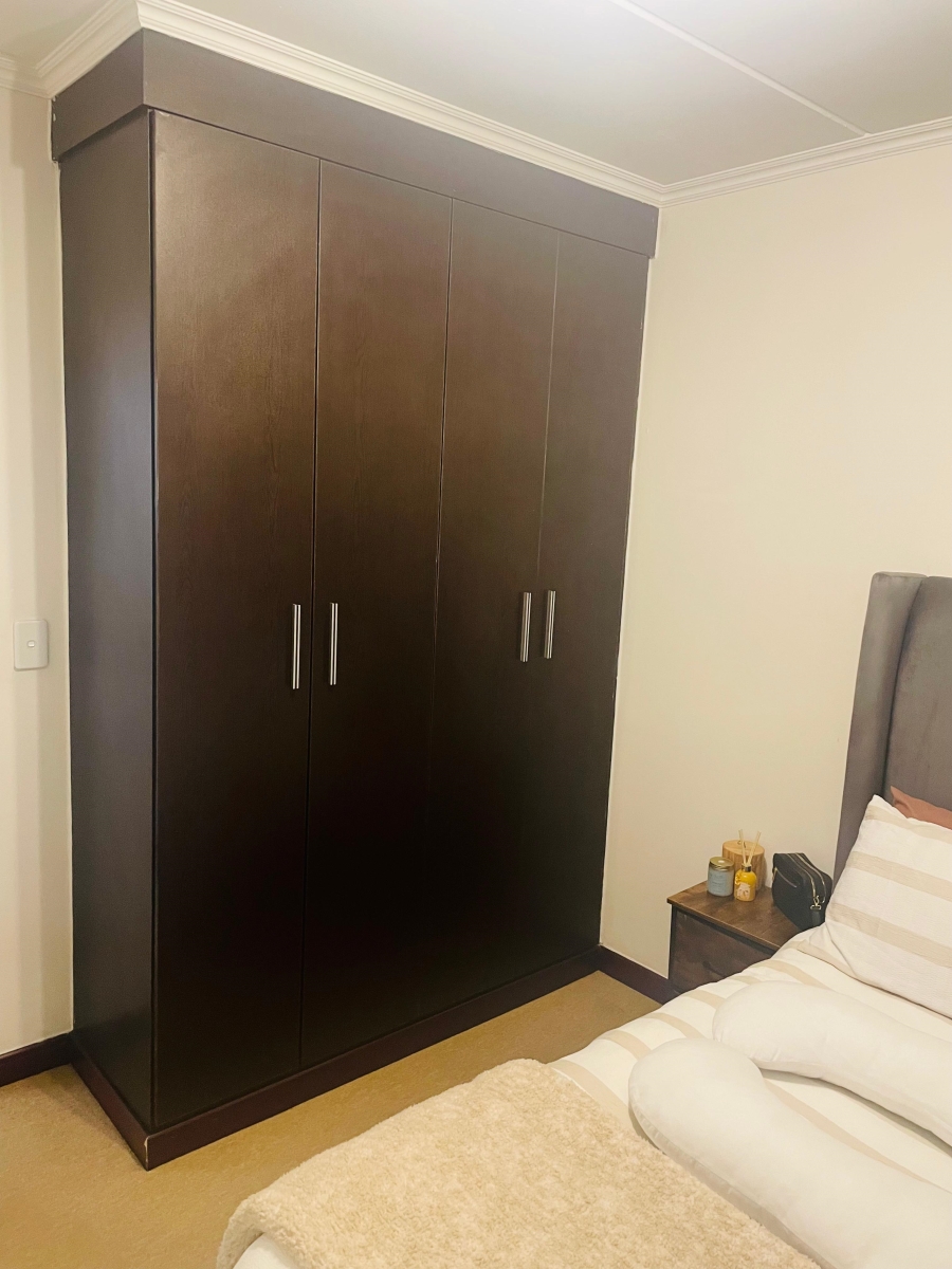 To Let 1 Bedroom Property for Rent in Noordwyk Gauteng