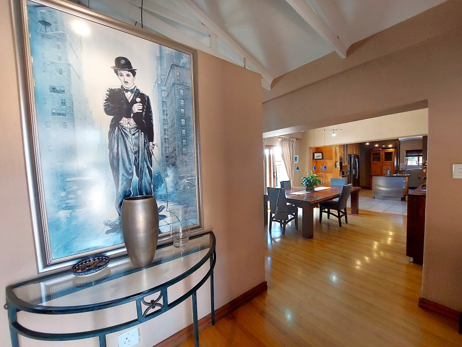 4 Bedroom Property for Sale in Waterkloof Ridge Gauteng