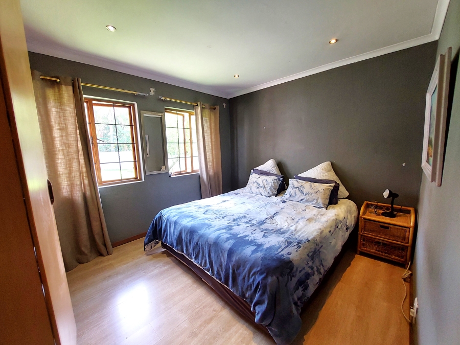 4 Bedroom Property for Sale in Waterkloof Ridge Gauteng