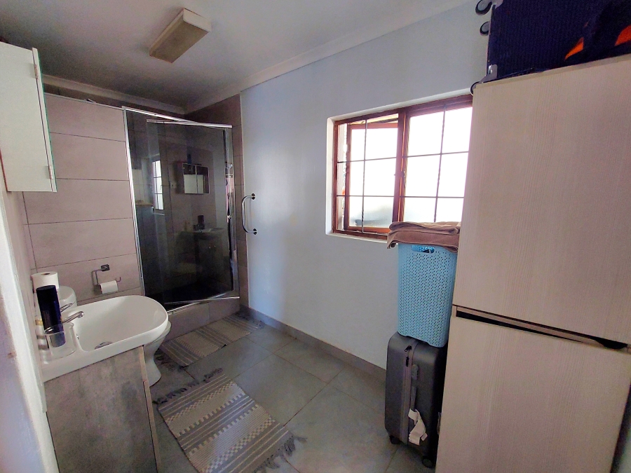 4 Bedroom Property for Sale in Waterkloof Ridge Gauteng