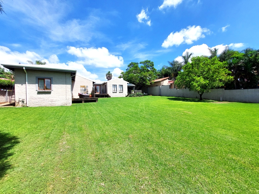 4 Bedroom Property for Sale in Waterkloof Ridge Gauteng