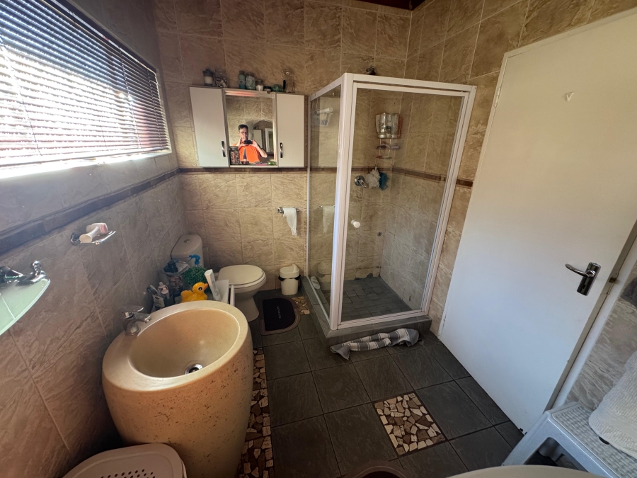 4 Bedroom Property for Sale in Meyerton Central Gauteng