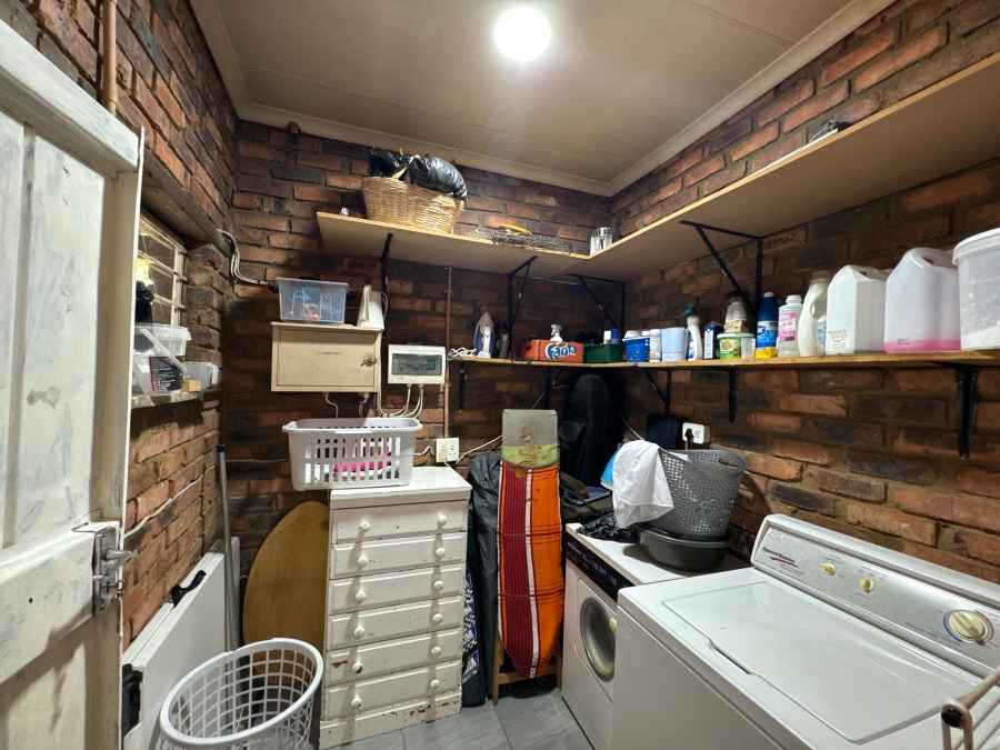 4 Bedroom Property for Sale in Meyerton Central Gauteng