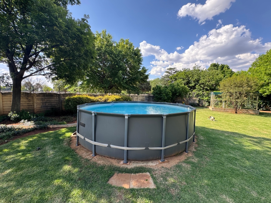 4 Bedroom Property for Sale in Meyerton Central Gauteng