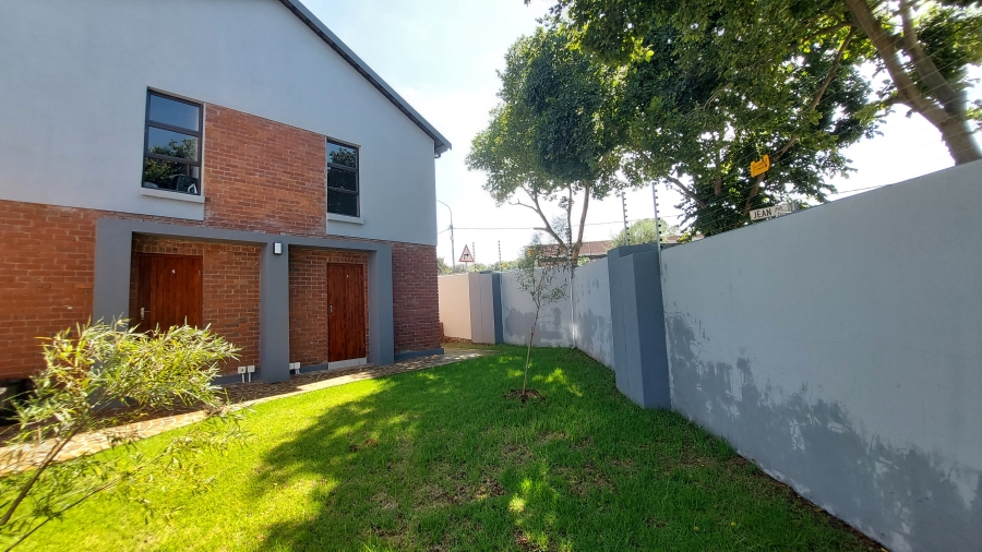 2 Bedroom Property for Sale in Clubview Gauteng