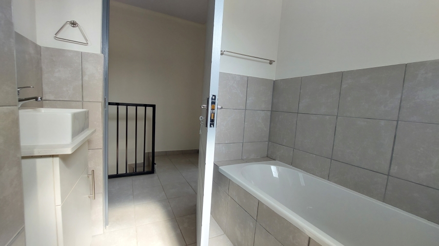 2 Bedroom Property for Sale in Clubview Gauteng