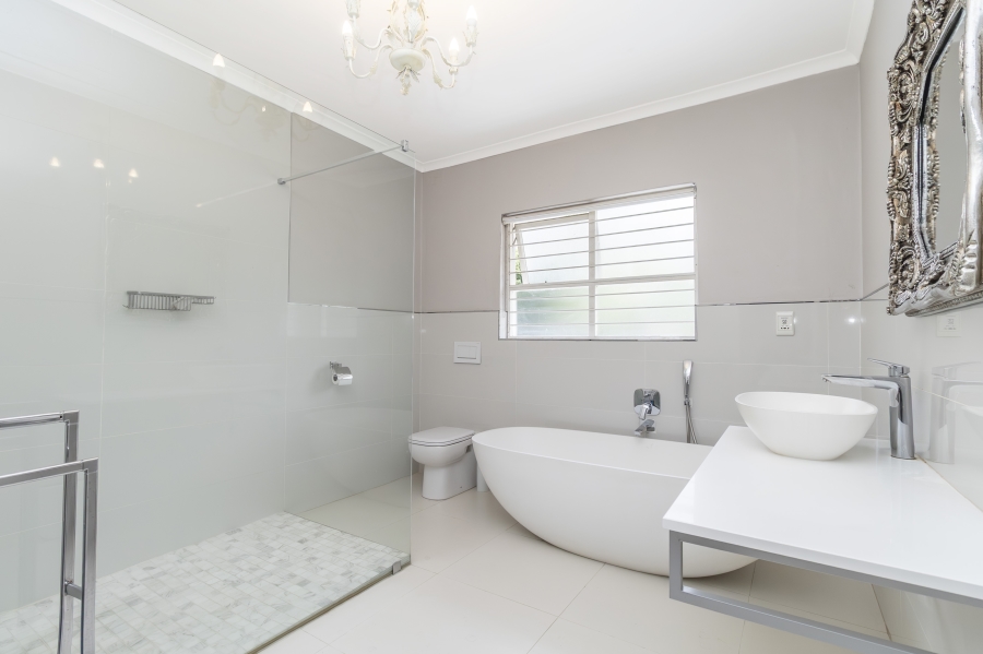 3 Bedroom Property for Sale in Magaliessig Gauteng