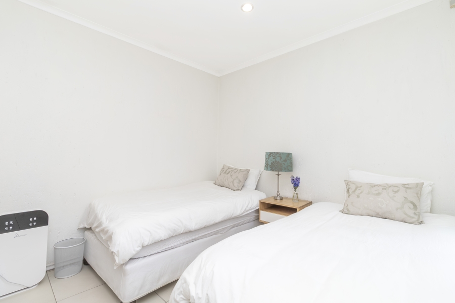 3 Bedroom Property for Sale in Magaliessig Gauteng