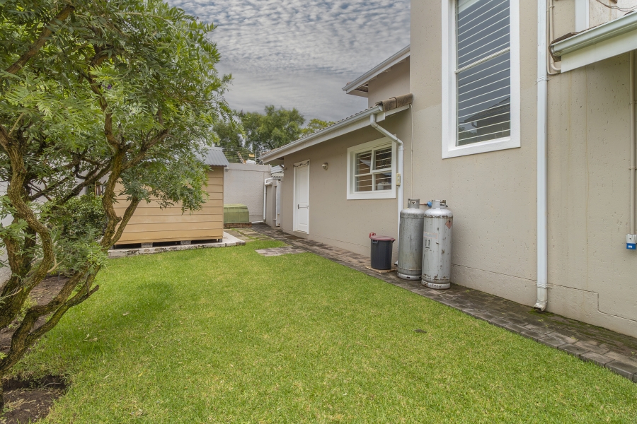 3 Bedroom Property for Sale in Magaliessig Gauteng