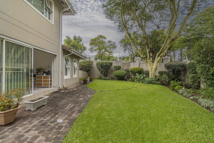 3 Bedroom Property for Sale in Magaliessig Gauteng