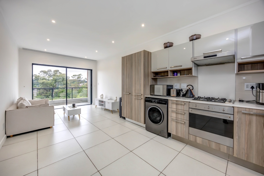 1 Bedroom Property for Sale in Lonehill Gauteng