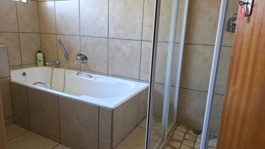 3 Bedroom Property for Sale in Lynnwood Glen Gauteng