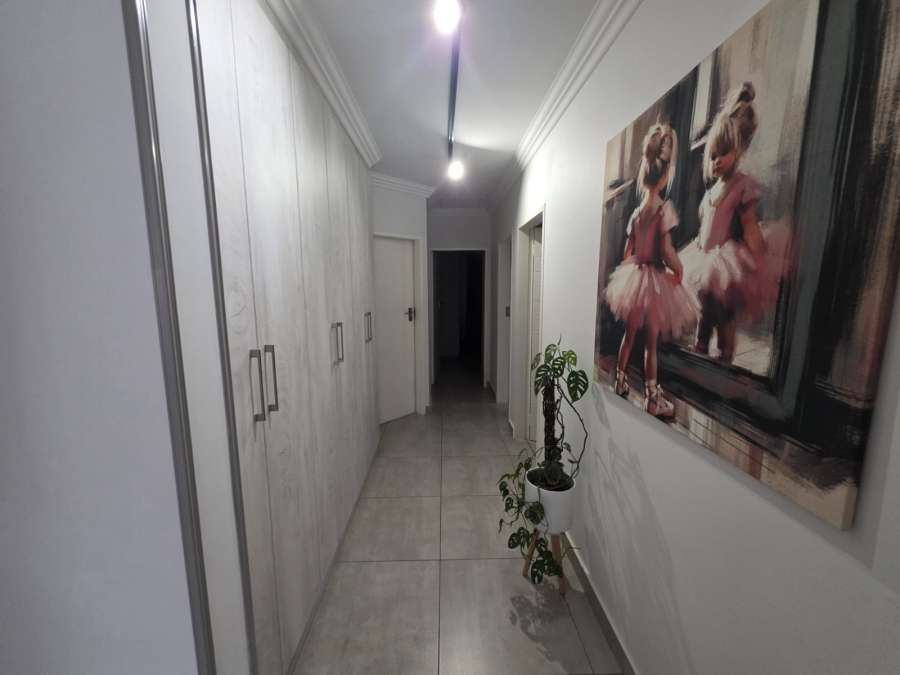 3 Bedroom Property for Sale in Bartlett Gauteng