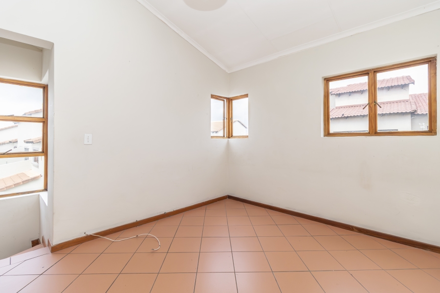 3 Bedroom Property for Sale in Northwold Gauteng