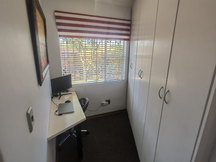 3 Bedroom Property for Sale in Ferryvale Gauteng