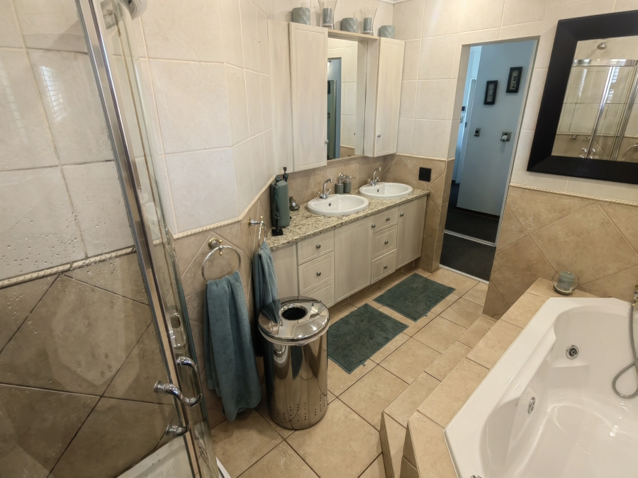 3 Bedroom Property for Sale in Ferryvale Gauteng