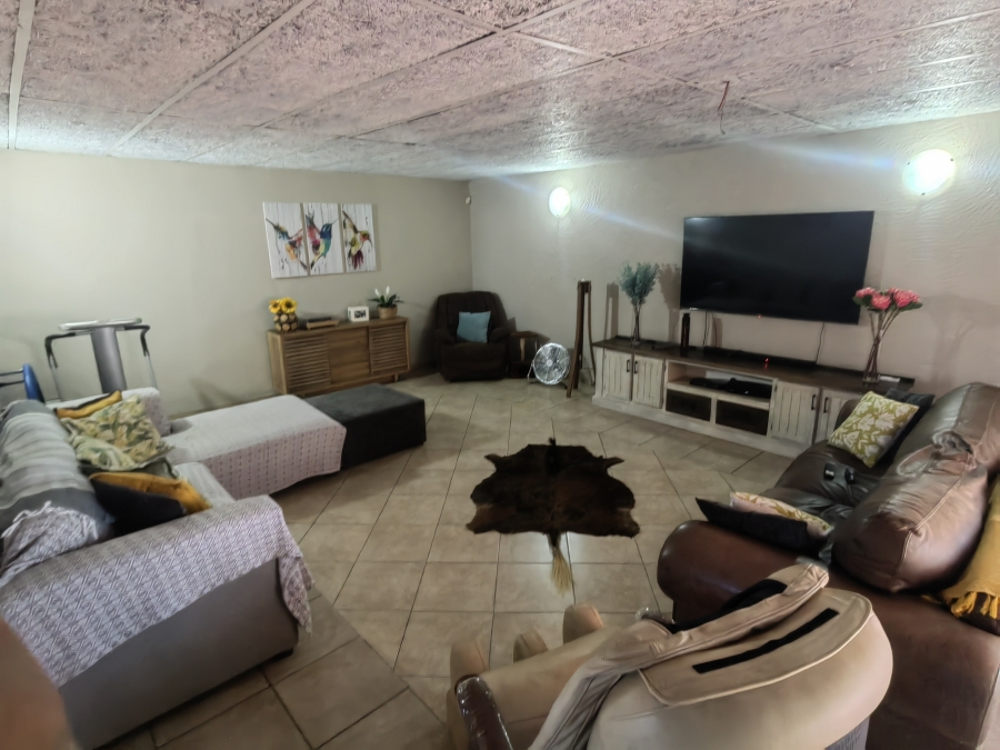 3 Bedroom Property for Sale in Rensburg Gauteng