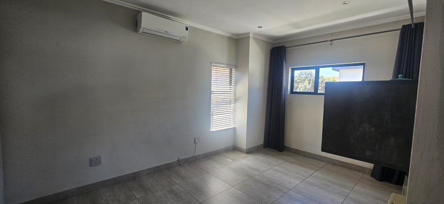 3 Bedroom Property for Sale in Edenvale Central Gauteng