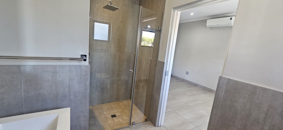 3 Bedroom Property for Sale in Edenvale Central Gauteng