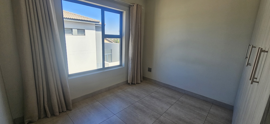 3 Bedroom Property for Sale in Edenvale Central Gauteng