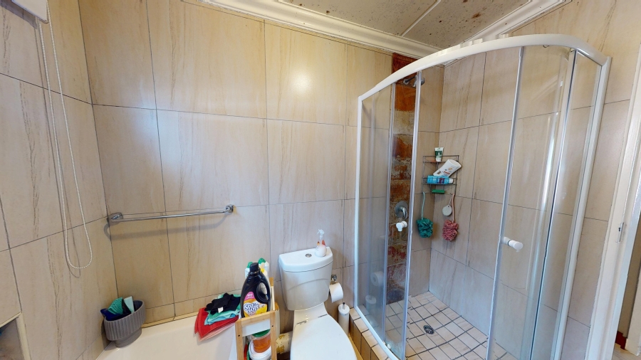 2 Bedroom Property for Sale in Andeon Gauteng