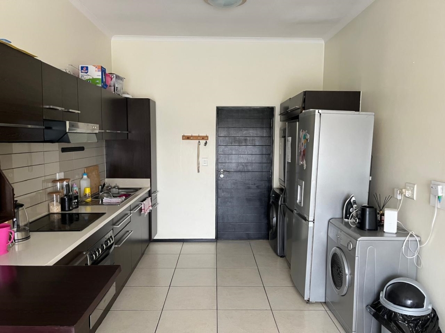 2 Bedroom Property for Sale in Greenstone Hill Gauteng