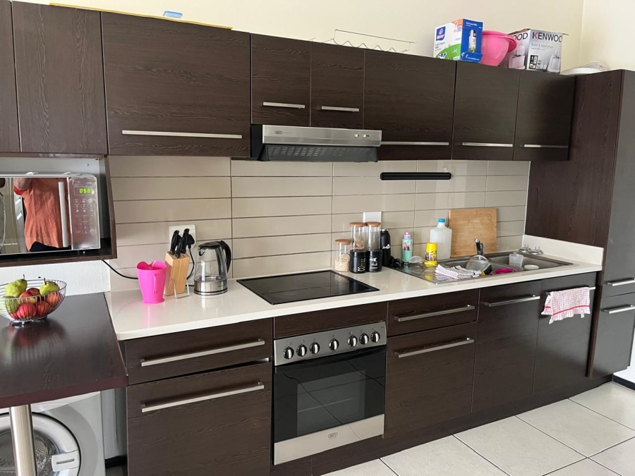 2 Bedroom Property for Sale in Greenstone Hill Gauteng