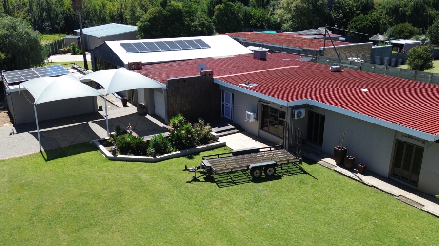 4 Bedroom Property for Sale in Rensburg Gauteng