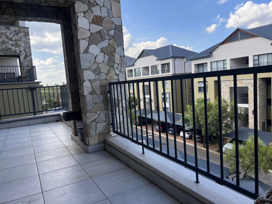 2 Bedroom Property for Sale in Waterfall Gauteng